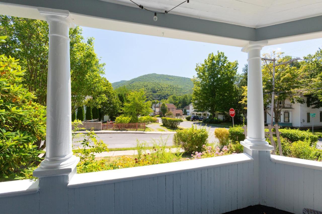 Villa Streamside Victorian Margaretville Exterior foto