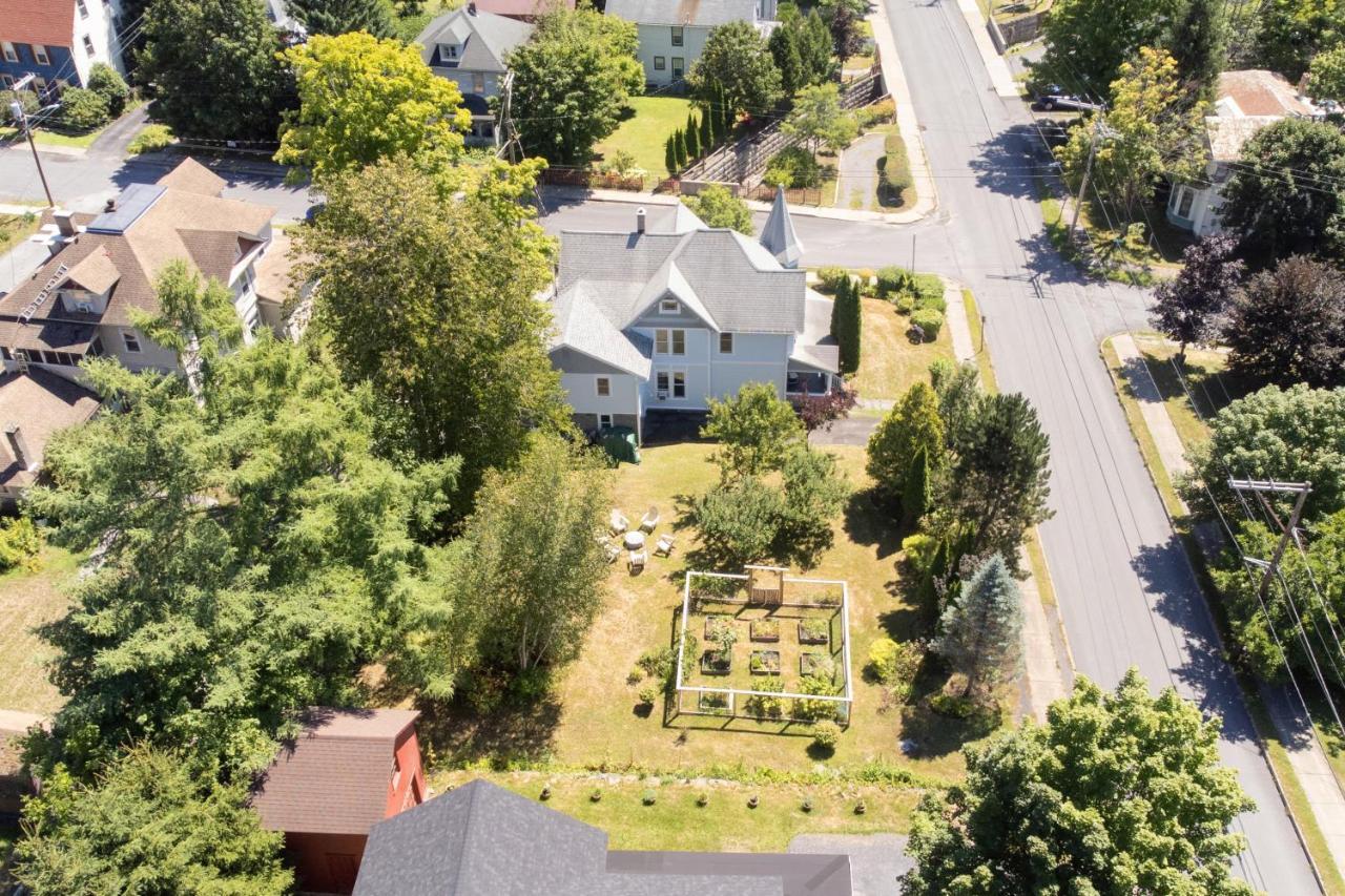 Villa Streamside Victorian Margaretville Exterior foto